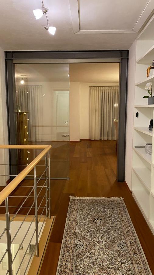 Fewo Luxus Wohnung Im Eigenen Ferienhaus, 120 Qm, Naehe Regensburg Mit Balkon, Terrasse & Garten, Gute Zuganbindung Laber Dış mekan fotoğraf