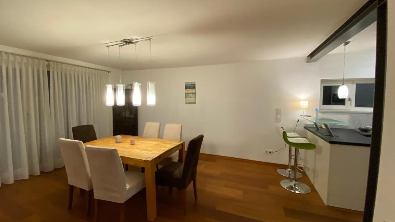 Fewo Luxus Wohnung Im Eigenen Ferienhaus, 120 Qm, Naehe Regensburg Mit Balkon, Terrasse & Garten, Gute Zuganbindung Laber Dış mekan fotoğraf